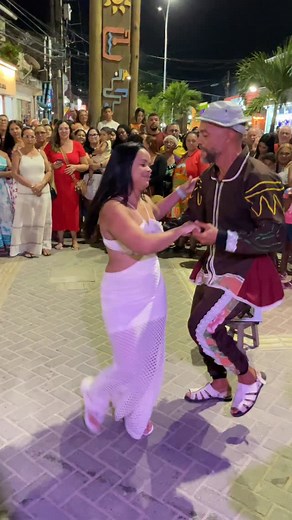 Karolina,hum hum hum | George e karolina