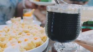 Download A table with food and drinks on it for free