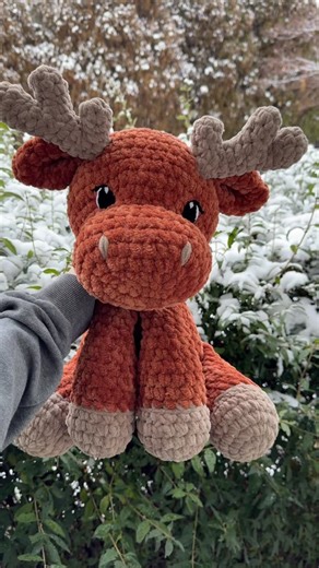 Callie • Knots & Snuggles | I just love this one! I think I need to make a jumbo sitting highland cow next 🥰 Moose pattern by me Embroidered eye guide by @endeemade... | Instagram