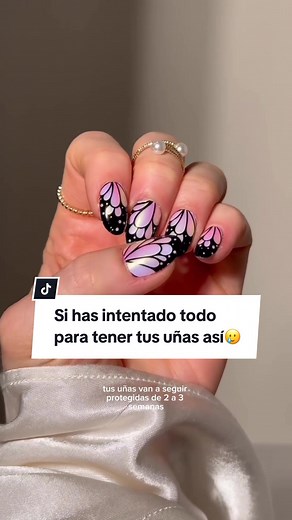 Solución para Uñas Lindas y Saludables con Stickers de Gel