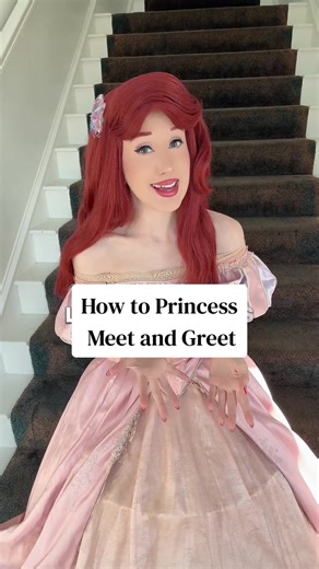 this is how to do a princess meet and greet! there's a formula for everything yall #partyprincess #partyprincessdrama #disneyworldprincess #disneyprincessmakeup #disneyprincess @CharacterConnectionCo.