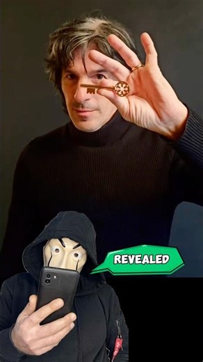 The Mask Reveals the Trick of Magician Casanova #tricks #magic #magictricks #shorts