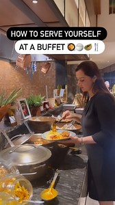 🍽️ Mastering Buffet Etiquette: Take It One Bite at a Time! 🍽️ Let’s talk about a common mistake we often make at buffets – loading up our plates with everything we can find in one go. 🍛🥗🍤 Here’s the secret to a more enjoyable dining experience: Serve yourself a little at a time! Why, you ask? Well, let’s explore the reasons together: 1️⃣Mindful Tasting: Taking small servings allows you to savor each dish fully and appreciate its flavors. You can take your time to truly enjoy the culinary de