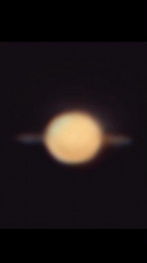 How Saturn 🪐 Looks Through a Beginner F70060 Telescope #astro #astronomy #telescopes #saturn #space