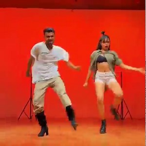 Girls got competition 😂❤️ | One Dance