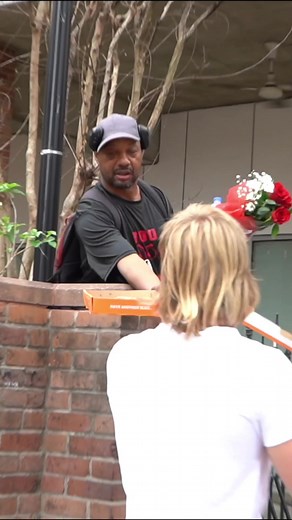 Pizza Party for the Homeless | Heartwarming Social Experiment