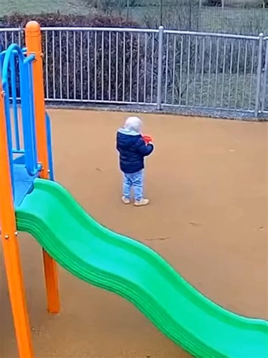 “Ultra-Realistic CCTV 😳 This Was Caught in a Stairwell” Captured in vertical 9:16 CCTV format, this ultra-realistic security camera clip shows how real surveillance looks inside residential buildings. No filters. No edits. Just raw CCTV footage catching a moment that suddenly turns intense — exactly how real security cameras record life. #UltraRealistic #CCTVFootage #SecurityCamera #StairwellCCTV #CaughtOnCamera #RawFootage #RealMoment #VerticalVideo #ViralClip #FYP #ForYou #ForYouPage