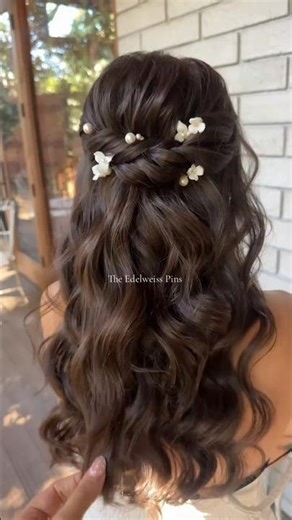Awesome Bridal half up hairstyle🥰👰‍♀️❣️ #2026bride #hairtok #bridalupdo #trending #viral