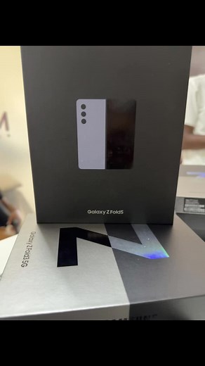 Z folds available ☑️☑️☑️ Contact: 76056737