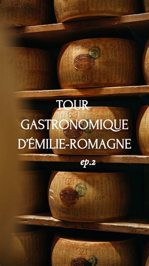 PARMIGIANO REGGIANO AOP – Voilà ! Maintenant, vous savez tout sur la production de ce fromage iconique de la gastronomie italienne. Sur le site du consortium, vous pouvez voir la liste de tous les caseifici pour organiser une visite inoubliable lors de votre prochain voyage en Émilie-Romagne ! Un tout grand merci à @Parmigiano Reggiano et @4 Madonne Caseificio pour l’accueil ! Sur ce, je vous dis a presto pour l’épisode 3 de ce Tour Gastronomique d’Émilie-Romagne ! Gaël *Publicité* En collaborat