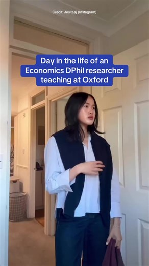 Join Jesita Ajani, a DPhil in Public Policy, as she takes us through her day teaching Economics at the Blavatnik School of Government 📚 🎬 Instagram | Jesitaaj (First published November, 2025) #oxforduniversity #economics #phdstudent #teaching