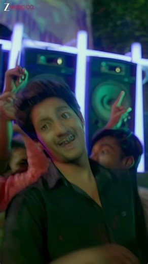#Zingaat #8K #Sairat #RinkuRajguru #AkashThosar #DanceSong #MarathiSong #Shorts