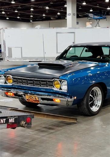Plymouth Road Runner Engine Sound at Detroit Autorama 2026