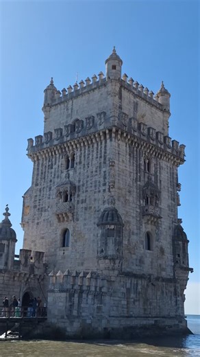 Belem Tower! It's a historic fortified tower in Lisbon, Portugal. Built in the 16th century, it's a UNESCO World Heritage Site and a symbol of Portugal's Age of Discoveries. The tower's design is a mix of Manueline and Moorish styles, and it was originally built as a fortress to protect Lisbon's harbor. #Belemtower #lisbon #unescoworldheritagesite #visitportugal #lisbontourism You can visit Belem Tower for: - Stunning views: Check out the Tagus River and Lisbon's waterfront - History: Learn abou
