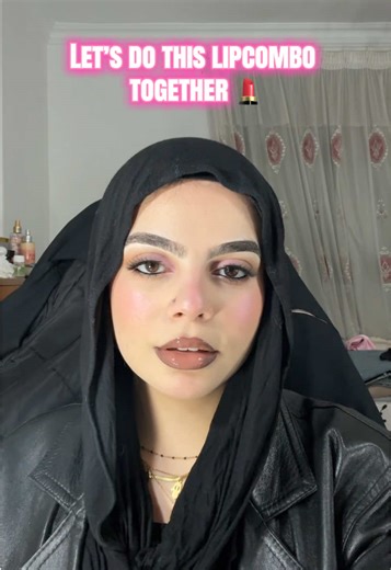 Creating the Perfect Lip Combo with Lip Gloss