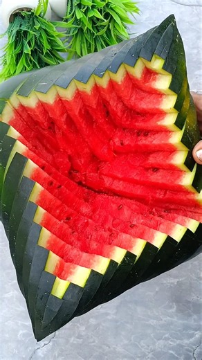 Watermelon Carving🍉Cutting Style Skills #shorts #cuttingskills #carving #watermelon #fruitcutting