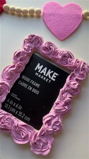 DIY Faux cake frames 🍒 🎂 make the ultimate Valentine’s Day craft! #diydecor #fauxcake #craft #diy