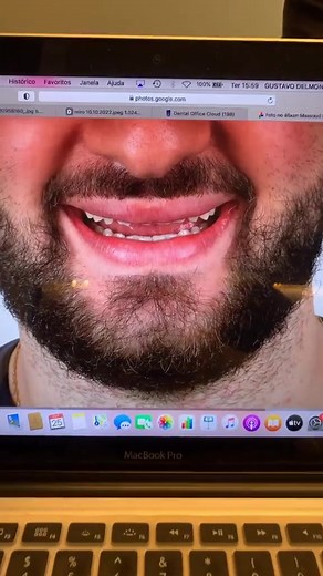 Magic Tricks with a MacBook Pro: A Close-Up Guide