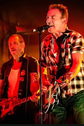 Punk Meets the Boss Mike Ness & Springsteen #MikeNess #BruceSpringsteen #SocialDistortion #CheatingAtSolitaire #AmericanaPunk #PunkLegends #RootsRock #TheBoss #SoCalPunk #MusicHistory #IconicCollab #1999Vibes #PunkMeetsHeartland | New Wave 80's Relive The Past
