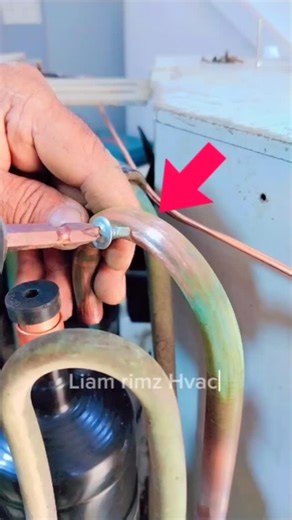 Liam rimz on Instagram: "Ac technician work 💪🏻 #fblifestylelife #hvac #airconditioning"