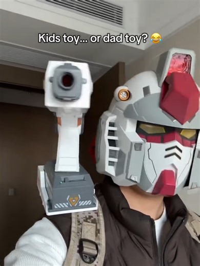 Futuristic toy: Smart tracking, shoulder-mounted, dual-control mechanical bubble gun!