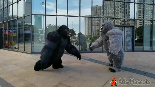 2.2m Giant Gorilla Blow up Costume Fight, #chimpanzeecostume #inflatablegorilla #gorillablowup #kingkong #inflatable #blowup #events #entertainments