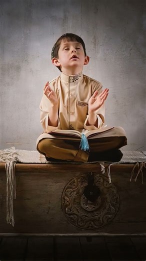 Ya Allah se takdeer Badal Jaaye Jo comment matlab likhega