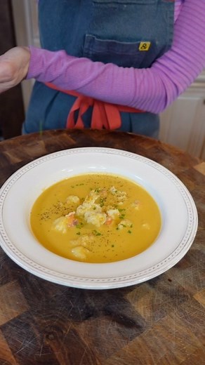 Shereen Pavlides on Instagram: "Lobster Bisque for the Fancy. . . . #lobsterbisque #soup #homemadefood #fromscratch #foodies #cookingwithshereen"
