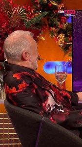 Andrew Garfield se las ingenio para posar con Florence Pugh en el estreno de 'We Live in Time' 🤣 🎬The Graham Norton Show Nuevos episodios, todos los viernes 🇦🇷🇨🇱🇲🇽 21hs 🇨🇴🇵🇪 19hs #FilmAndArts #GrahamNorton #Show #AndrewGarfield #FlorencePugh #TheGrahamNortonShow #Estrellas #Estreno | Film&Arts