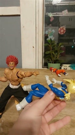 yuujiro vs fluffy goku and trunks pt2