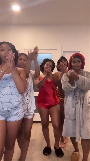 Holistic Hottie💫 on Instagram: "I’m so proud of us. We did so much content this weekend 😌🫶🏾"