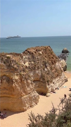 Praia da Rocha #beach #travel