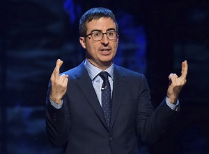 FCC hit by online attacks after John Oliver criticizes net neutrality proposal