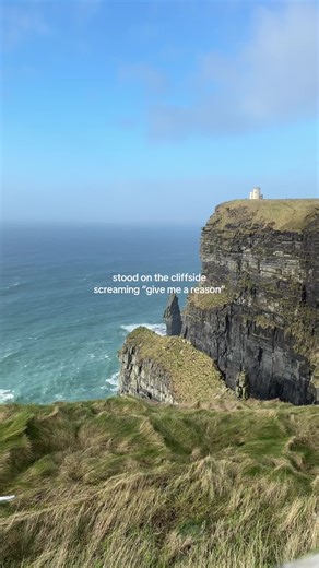 Exploring the Beauty of Ireland's Cliffs of Moher