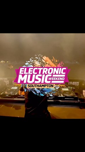 🎉 Less than a month until Southampton’s electrifying Electronic Music Weekend @emw_soton ignites EngineRooms! 🚀 🔥 Friday’s lineup sets the stage ablaze with Southampton’s finest up-and-coming DJs in Drum & Bass. Brace yourself for an unforgettable night with @officialfriction , @voltage_uk_ , @harrietjaxxon , and more! 🎶 And on Saturday, we’re diving deep into House and Techno realms with none other than @alanfitzpatrick , @jameszabiela , @collectivestates , and a stellar supporting cast! 🎟