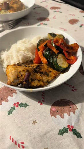 Have some Chicken tray bake with us ❤️ I forgot to post this last night