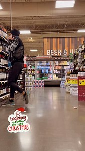 It’s beginning to look a lot like Christmas!#hitmachine #oregon #moonwalk #christmasshopping #batman #uglysweater #barthafeman | Hit Machine