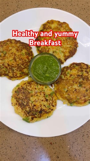 #breakfast #reels #food #foodie #vegetarianrecipies #oats #oatsmeal #utubeshorts #utube #recipes #❤️