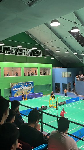 Hanggang sa huling laban,Team captain of UST womens badminton team nakakalungkot ang sarap sa pakiramdam na yung team captain nandun para maiparamdam yung suporta nya sa team. #pricelessmoments #KaSmasher #fblifestyletyle #badminton #UAAP | Kasmasher Lemor Empemano