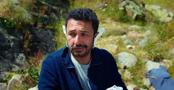 Sağ Salim 3: Ölü ya da Diri yayını: Online izleyin
