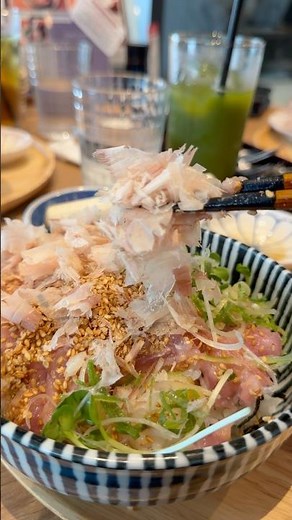 ジェントルなネギトロ丼を紳士的に食す、ランチタイム #ミスタージェントルマン #みなとみらいランチ #新高島ランチ #新高島