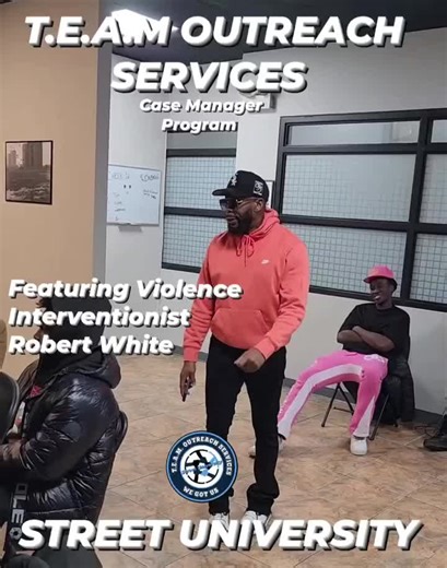 it's STREET UNIVERSITY!:A T.E.A.M OUTREACH SERVICES Case Manager Program featuring Violence Interventionist Robert White! #communityservice #communityawareness #violenceprevention #chicago #illinois