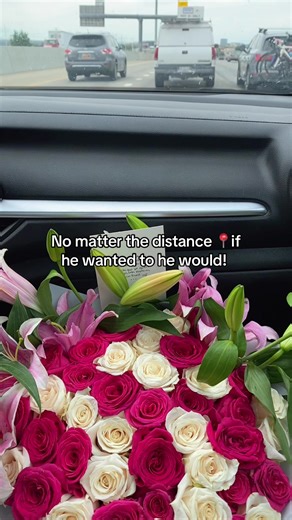Send Your Girl Flowers for Long-Distance Romance