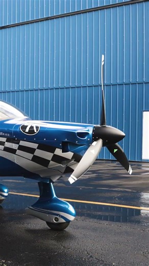 Phil's STRIKING Custom-Built Sling TSi! #experimentalaircraft #pilotlifestyle