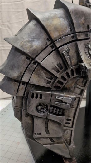 Predator Shoulder Cannon and Backpack for cosplay or display