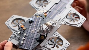 LEGO Marvel 76295 The Avengers Helicarrier revealed
