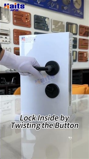 Keyed Entry Door Lever Set with Double Cylinder Deadbolt