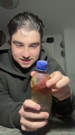 Frozen honey with dragon tongues 🍬