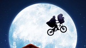 《E.T.外星人 E.T.: The Extra-Terrestrial》- Apple TV