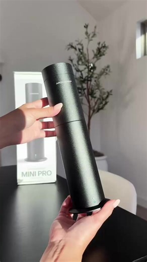 Experience a sensory escape to your favorite luxury hotels without leaving your home with the Aroma 360 Mini Pro Diffuser. | Aroma360